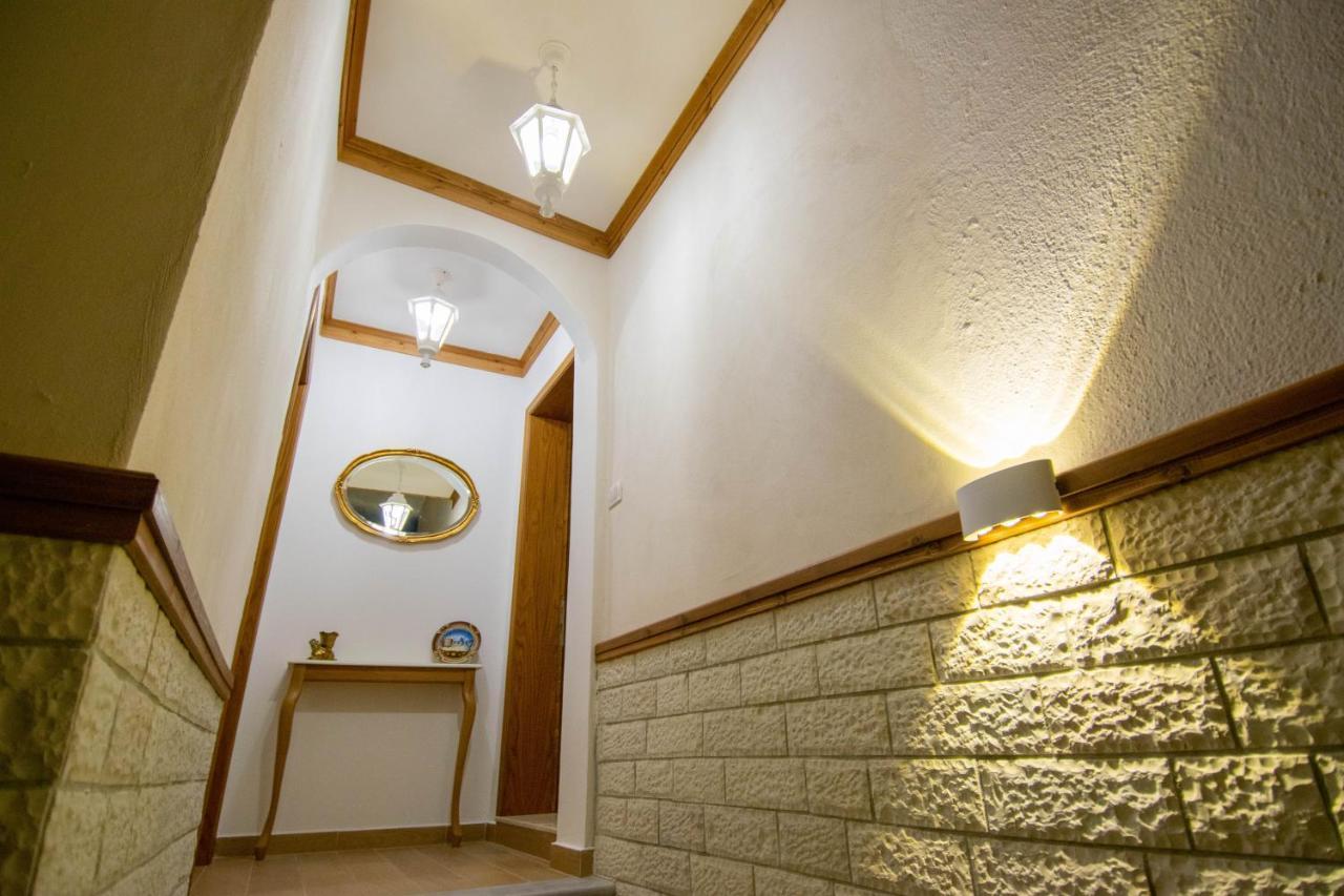 Te Kalaja Rooms Гирокастра Экстерьер фото